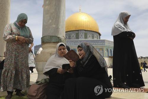 혼돈의 예루살렘…라마단 마지막 금요일 시위로 200여명 부상(종합)