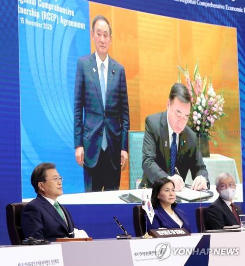 일본 언론 "문 대통령 임기 중 한일관계 개선 어려울 것"