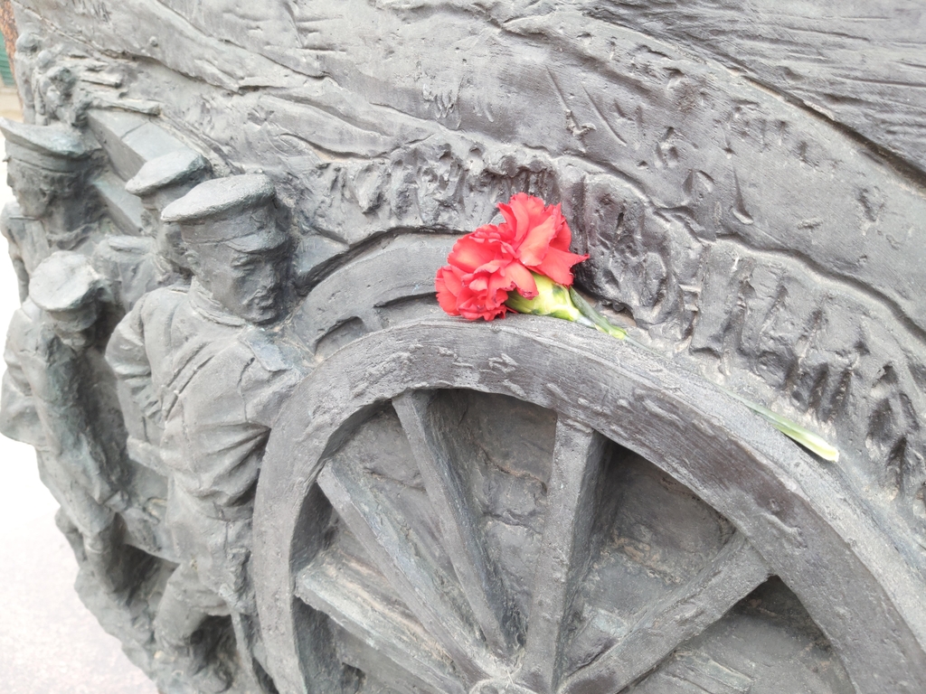 [에따블라디] '스승에 감사 전하는 꽃' 러시아선 슬픔의 상징
