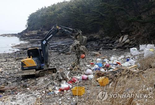 해양 쓰레기가 예술작품으로…부산 5곳 해변서 진행