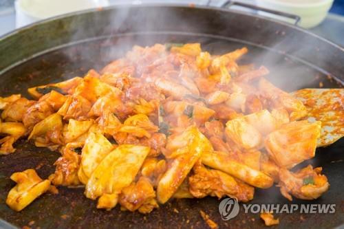 춘천 막국수닭갈비축제 라이브커머스 인기…준비 물량 완판