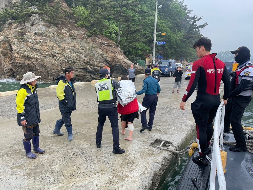 섬에서 연락 끊긴 휴양객…수십명이 한밤중 수색해 구조