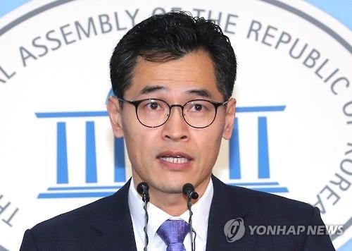 尹에겐 없다?…野잠룡 지키는 '의리의 참모들'