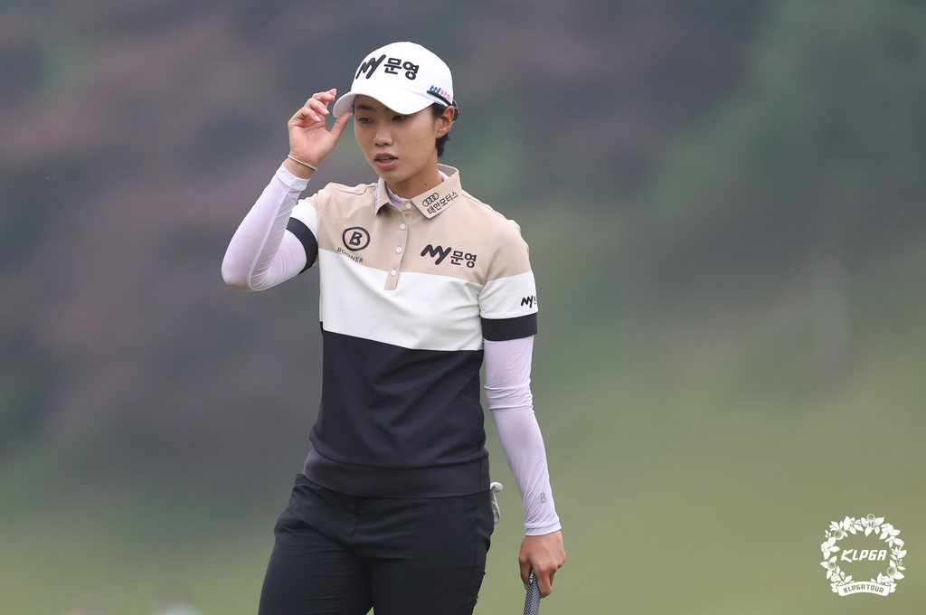 박민지, KLPGA 투어 NH투자증권 2R 1타 차 단독 선두