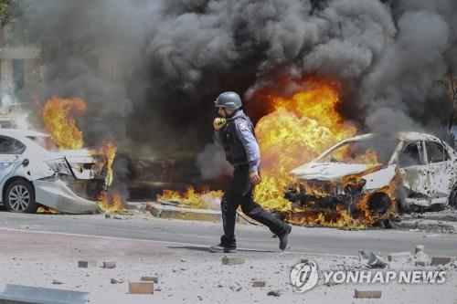 유엔 인권대표, 이-팔 분쟁에 "국제법 위반"…이스라엘 반발(종합)