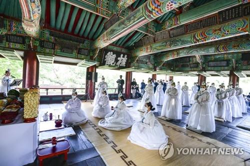 [픽! 남원] 춘향 추모하는 '춘향제향'