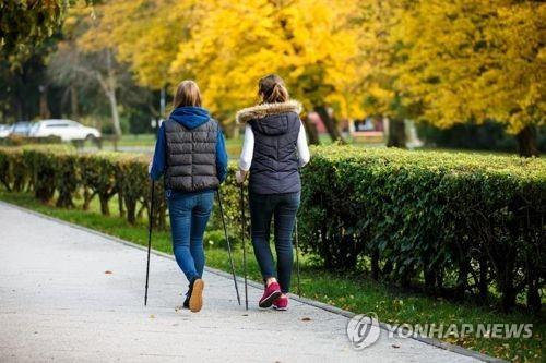 "걸을수록 수명 길어진다"