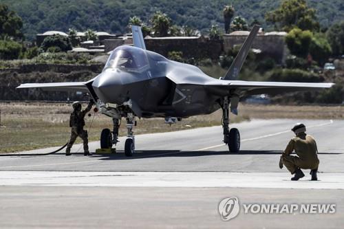 미, 中과 밀착 UAE에 경고…"F-35 전투기 인도 무산 위기"(종합)