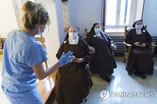 캐나다, 9월까지 백신 접종 완료…내달 2차 접종 본격화