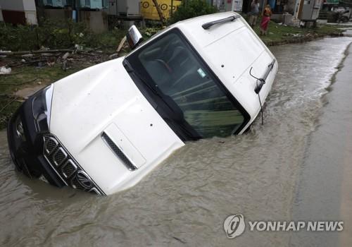 인도에 또 대형 사이클론…동부 해안 주민 수백만명 대피(종합)