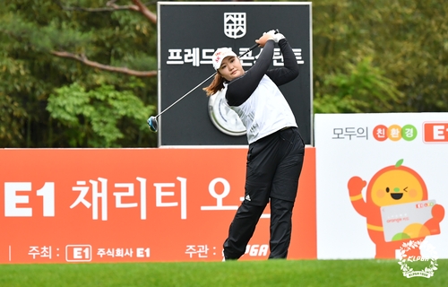 지한솔·유해란, KLPGA 투어 E1 채리티오픈 첫날 공동 선두(종합)