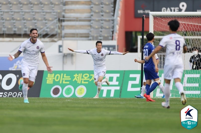 K리그2 안양, 충남아산과 2-2 무승부…4경기 무승