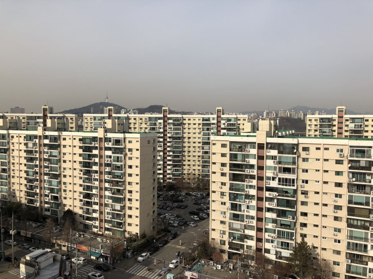 서울·인천 아파트값 상승폭 확대…재건축·교통호재 영향