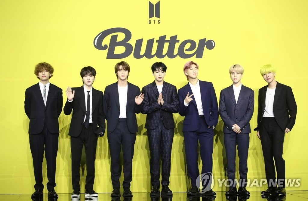 [속보] BTS, 빌보드 어워즈 4관왕… `톱 셀링 송` 수상