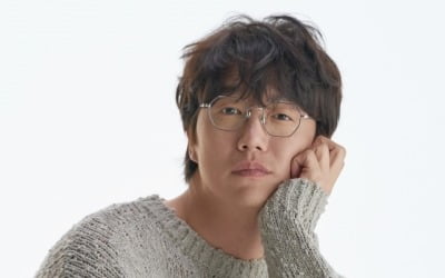 '명품 보이스' 성시경, 21일 'ㅅ'(시옷) 컴백…10년 만 정규 앨범 [공식]