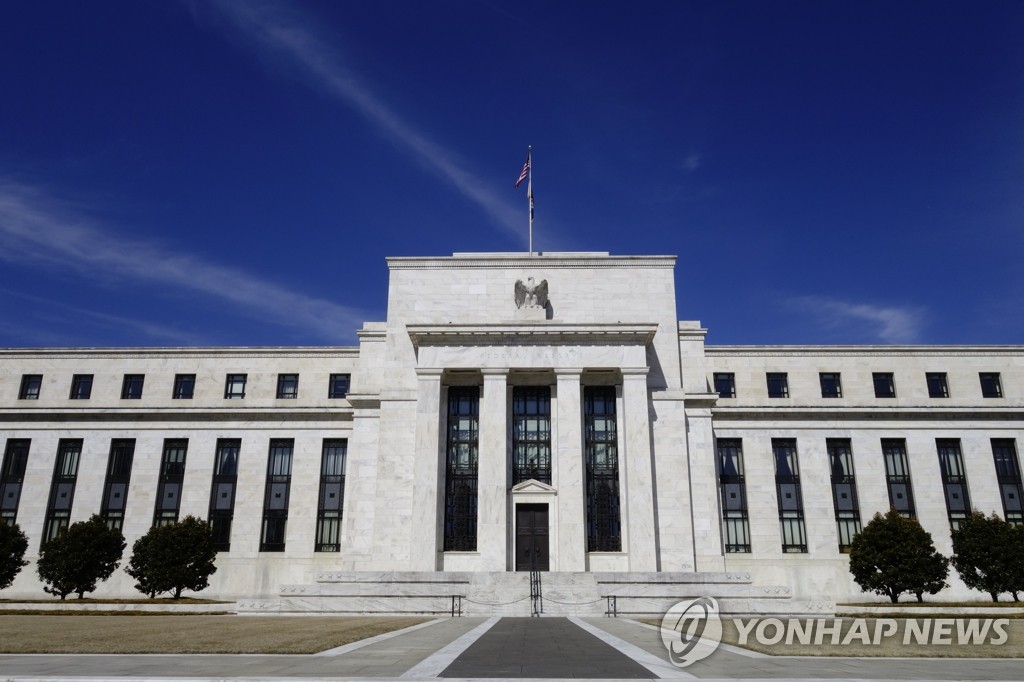 한국은행만 아니다…'돈줄 죄기' 신호등 켠 중앙은행들