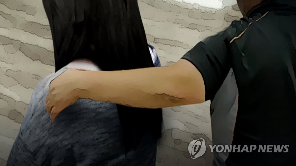 어린 세 자매 강제추행한 40대 목사…2심도 징역 4년