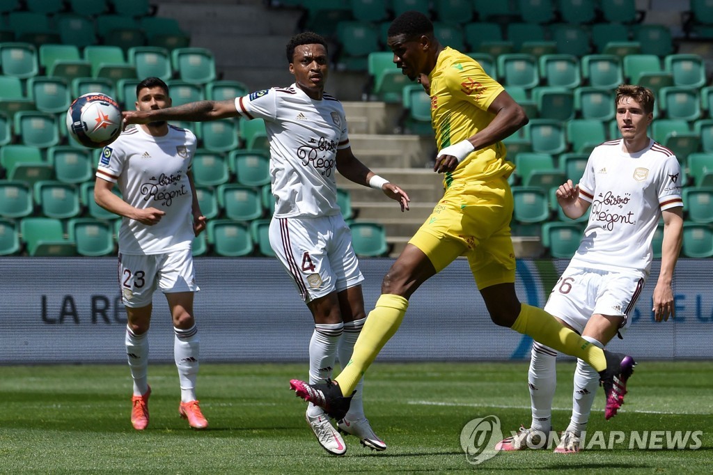 '황의조 풀타임' 보르도, 낭트 원정서 0-3 완패