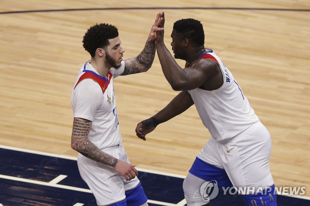 '볼 33점' NBA 뉴올리언스, 골든스테이트 잡고 PS 희망가