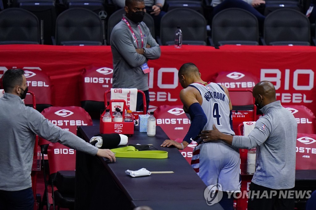 NBA 뉴욕, 8년 만에 플레이오프 승리 '감격'