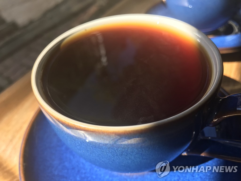 커피는 건강에 이로울까 해로울까…통계적 추론 함정 찾기