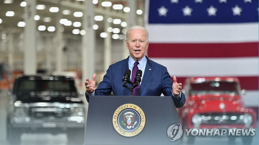 글로벌 전기차 시장 '격화'…미국 고삐 죄며 중국 견제 나서