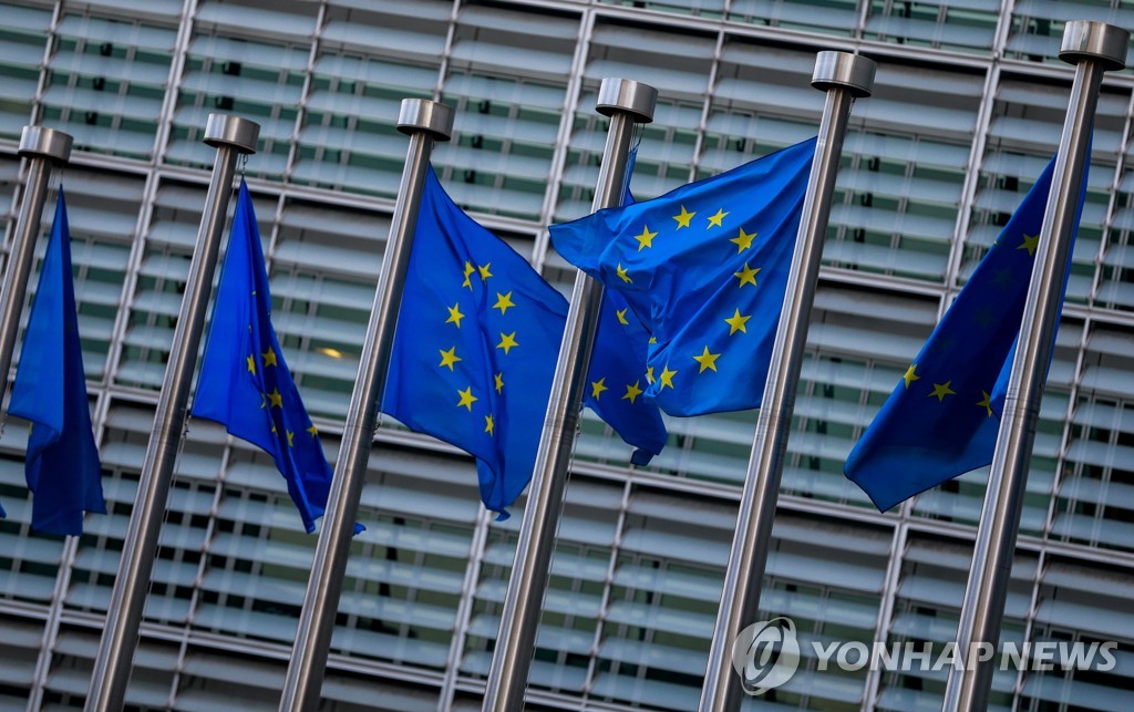 EU, '벨라루스 여객기 강제착륙' 국제조사 촉구…제재 논의