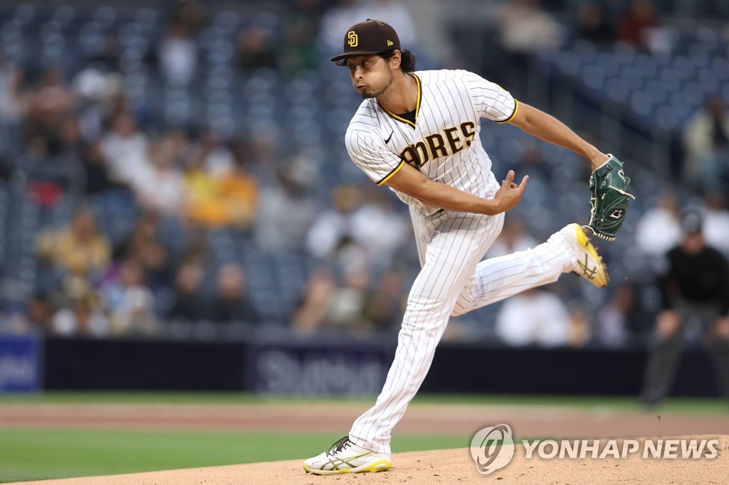 김하성, 달아나는 1타점 적시타…MLB 데뷔시즌 두자릿수 타점