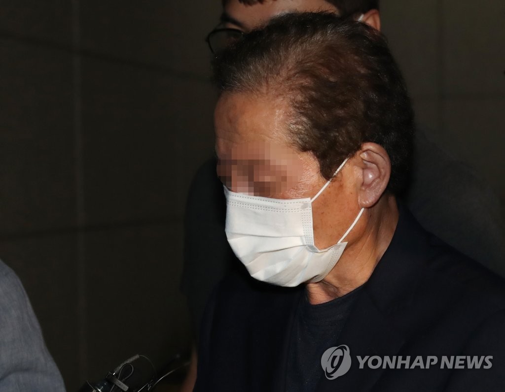 '함바 브로커' 유상봉, 정관계 인사 무더기 고소