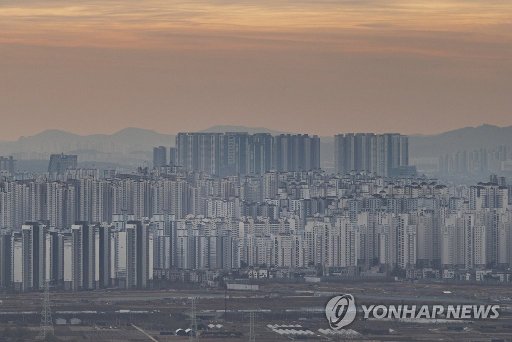 수도권 평균 아파트값 7억원 눈앞…9개월 만에 1억원 올라(종합)