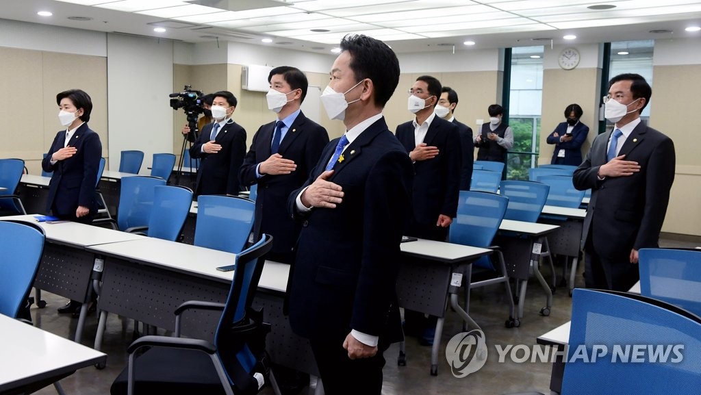 민주, '임박노' 계기로 초유의 집단행동…고개드는 '차별화'