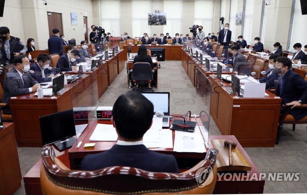 여야 국방위원, 軍 부실급식 실태 현장점검