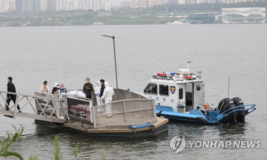 "한강 실종 의대생 죽음 진상 밝혀달라" 靑청원 20만 넘어