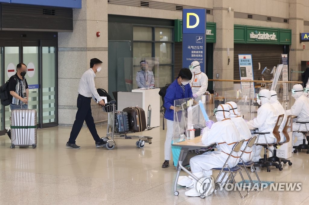 인천공항 도착한 인도 교민들…피로한 얼굴에는 안도감