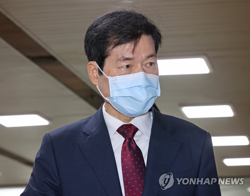 김태한 前삼성바이오 대표 '횡령·증거인멸' 혐의 부인