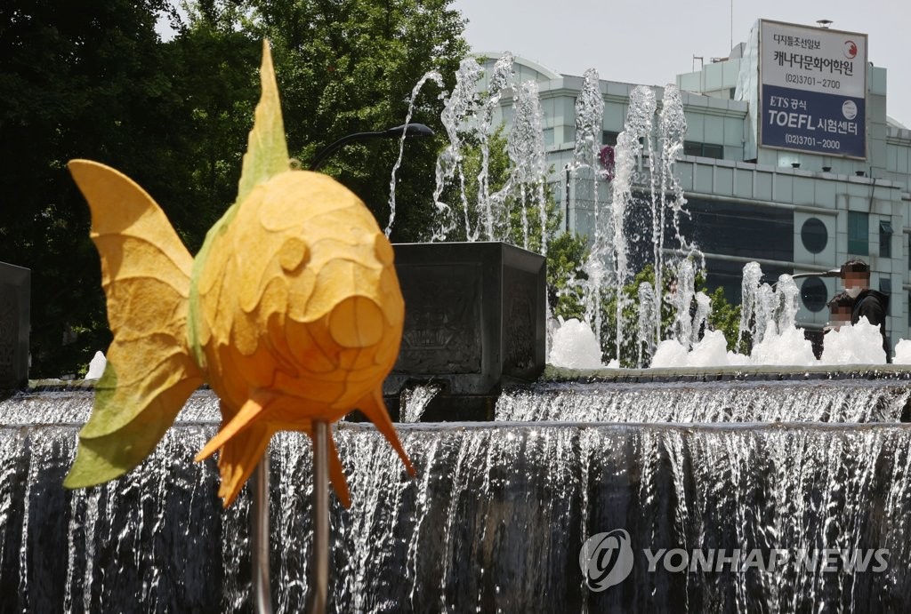 [내일날씨] 전국 맑음…한낮 30도 안팎 더위