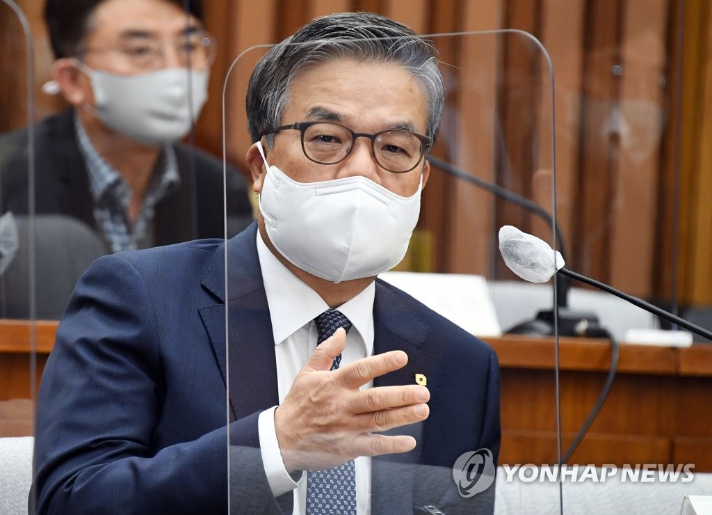 '특혜냐 아니냐'…김부겸 청문회서 라임펀드 대리전