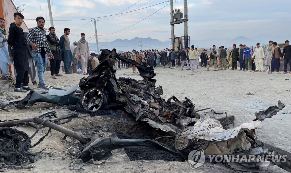 아프간 카불 모스크서 폭발…성직자 포함 12명 숨져