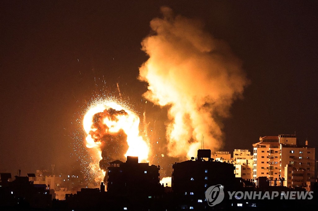 이스라엘-팔' 사태 왜 커졌나…"민감한 시기, 오랜 갈등 폭발"