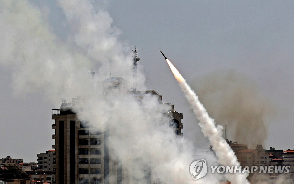 미, 이스라엘·팔레스타인 여행자제 권고…항공편도 중단