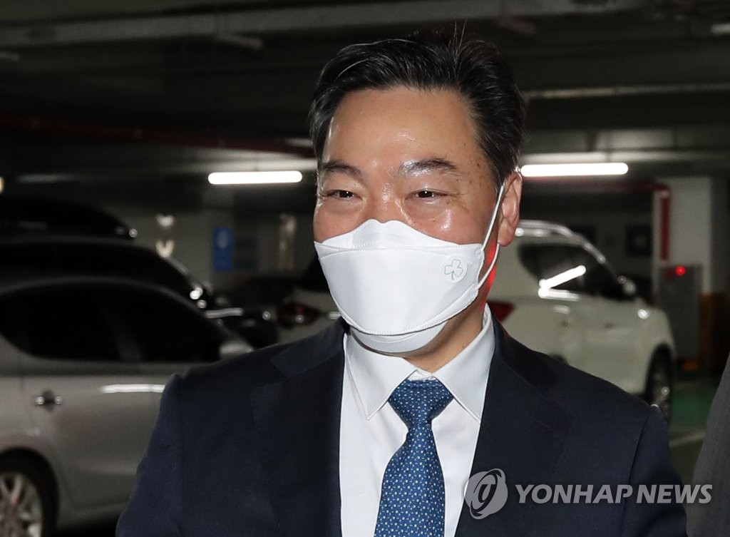 검사의 SNS 활동에…김오수 "정치적 중립이 중요"