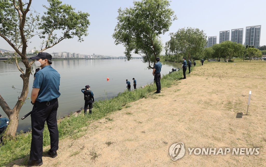 故손정민 친구 휴대폰 찾았다…"환경미화원이 발견"(종합)