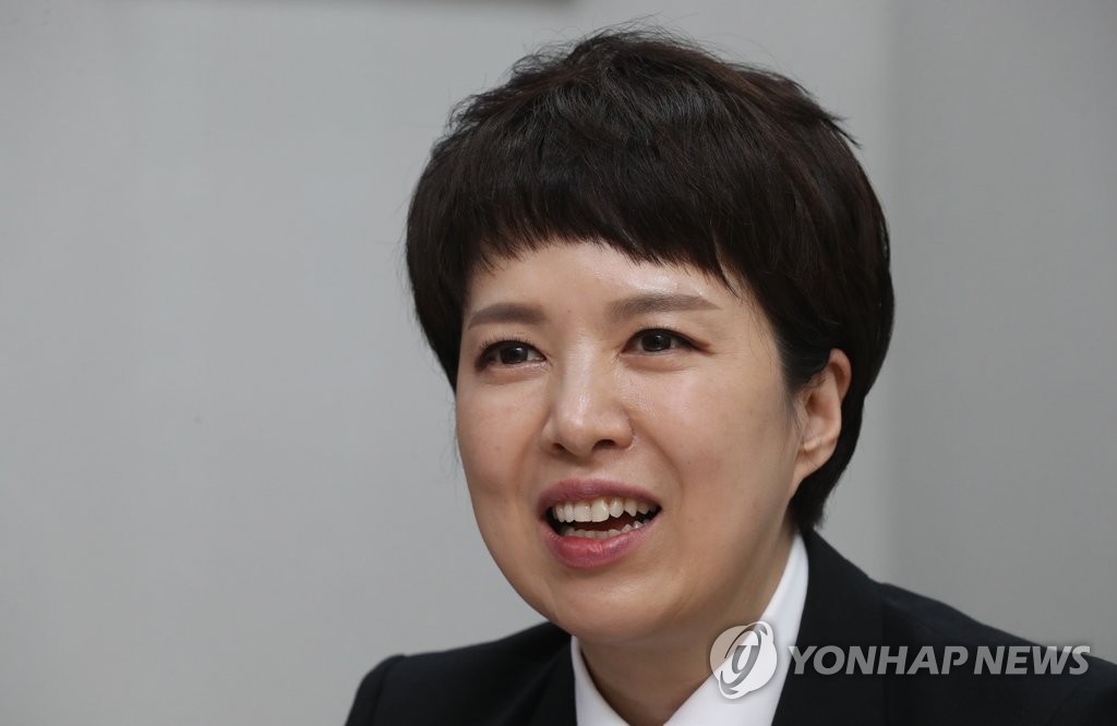 김은혜 "리더십 파격적 교체해야…尹에 올인, 당 왜소화"