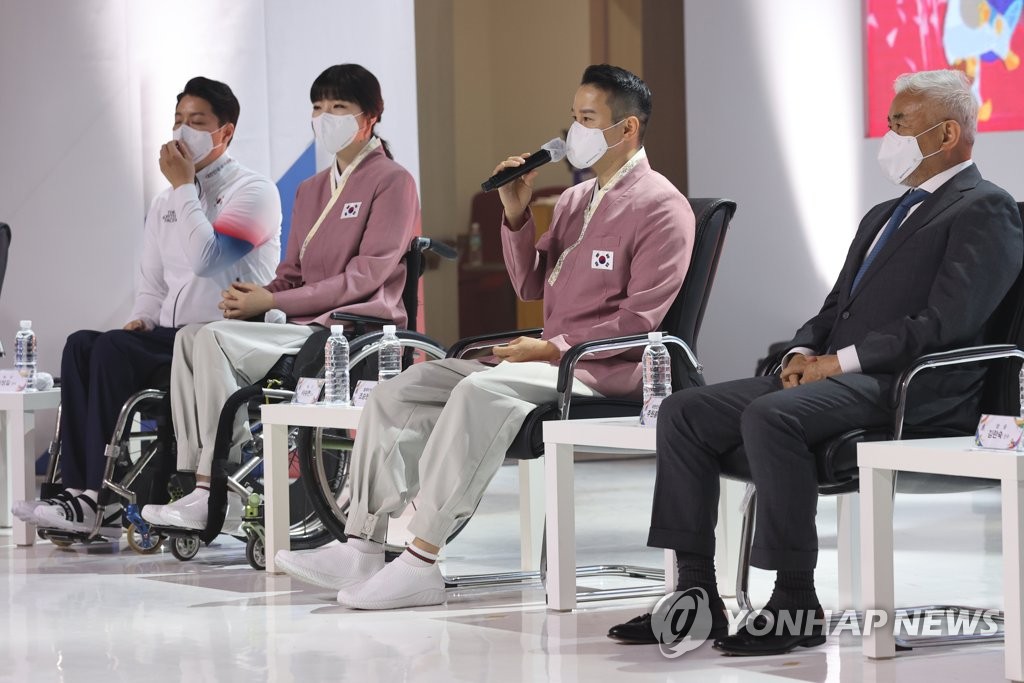 휠체어농구 대표팀 "작년 별세한 감독님 영전에 메달 바치겠다"