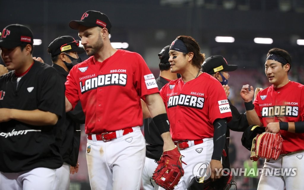 KIA, 3연속 연장전 kt에 야수 선택으로 끝내기 승리(종합)