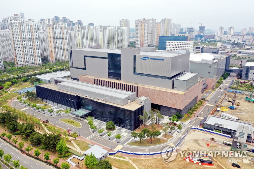 삼성바이오 '모더나 위탁생산' 영향은…"국내생산분 직수입 협의"(종합)