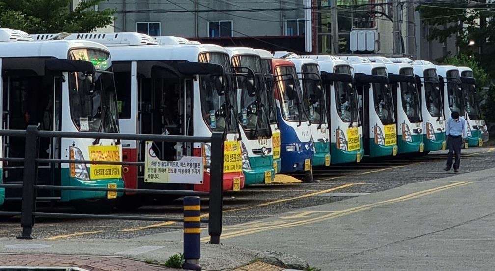 거제 시내버스 노사 임금협상 타결…내일 정상운행(종합)