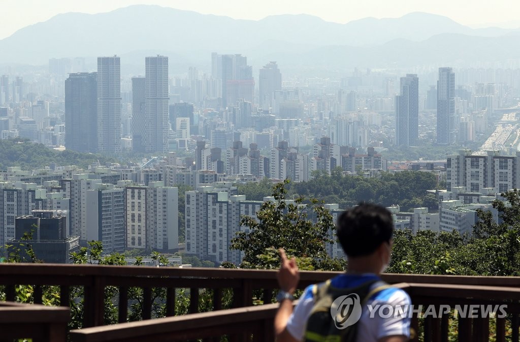 '패닉바잉' 줄었지만…2030 서울 아파트 매수 행렬 이어져