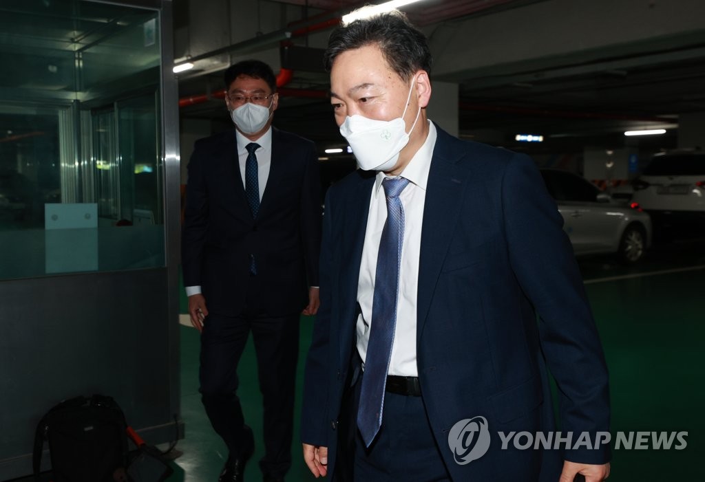 닻 올린 '김오수號 검찰'…조직개편·수사지휘 시험대