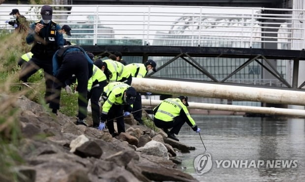 "손정민씨 부검 결과 카지노 가입머니 추정…머리 상처, 사인 아냐"